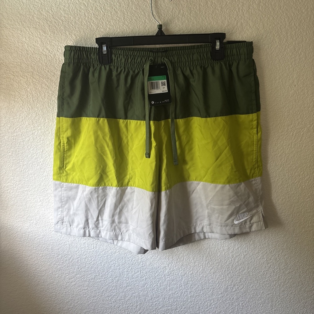 Nike City Edition Woven Shorts Men's sz XL Green CJ4486-326 New X